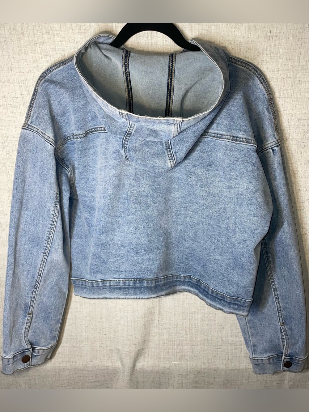 OAT New York Women’s S Hooded Cropped Denim Jacket Light Wash Boxy Relaxed Fit - Picture 2 of 13